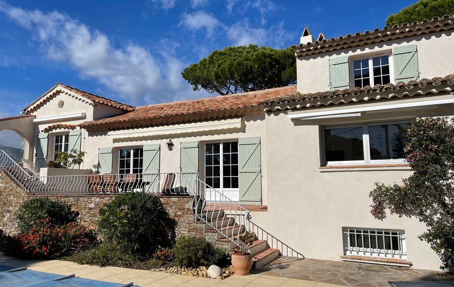 La gamme de fen&ecirc;tres PVC &agrave;&nbsp;Auriac