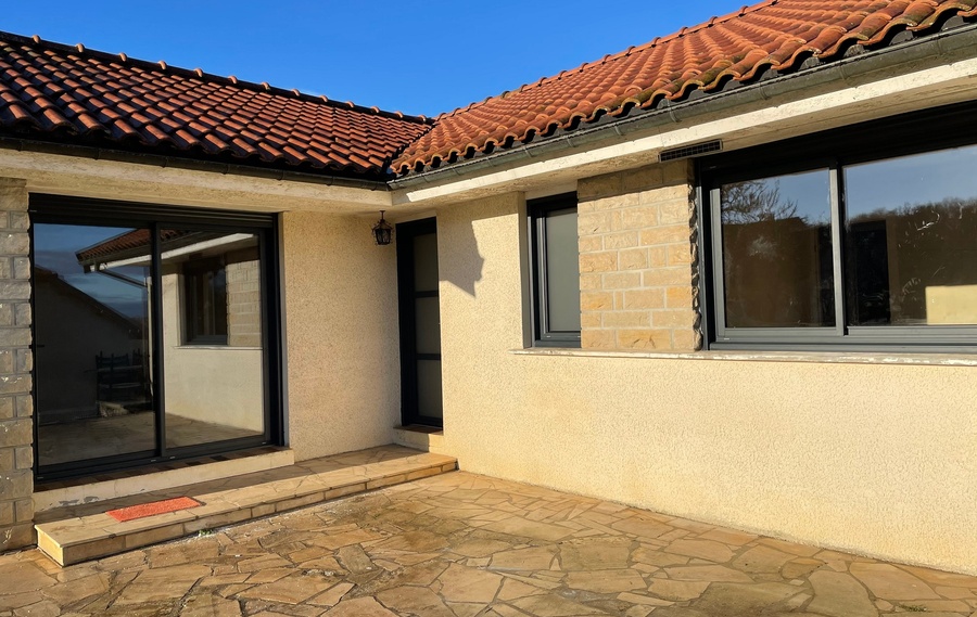 Nos fen&ecirc;tres&nbsp; et coulissants ALU RADIANS &agrave;&nbsp;Auriac